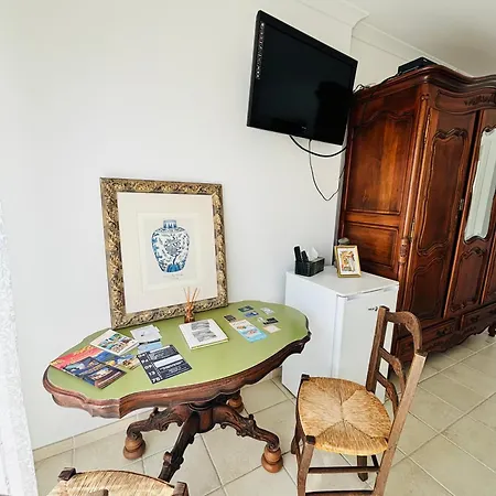 Bed and breakfast Le Pin D'alep 3*