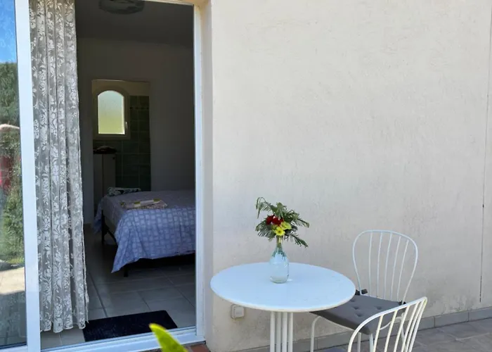 Bed & Breakfast Le Pin D'alep